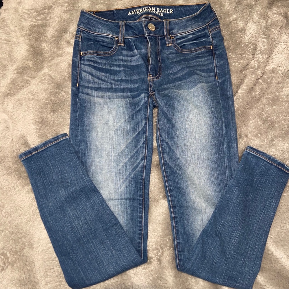 Women’s American Eagle Jeans